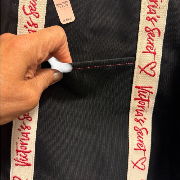 Victoria's Secret Black Tote Bag with Red Accents new with tag - Picture 5 of 10